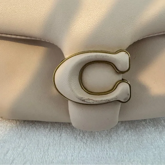 Coach Pillow Tabby 18 Shoulder Bag  Blush - Picture 2 of 6